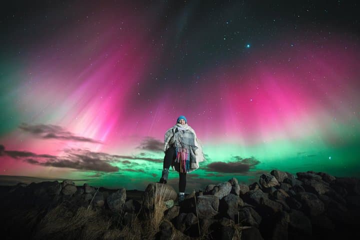 Reykjavik Northern Lights Tour with Professional Photographer