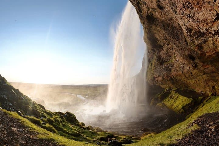South Coast and Reykjaböð Hot Springs Tour from Reykjavik