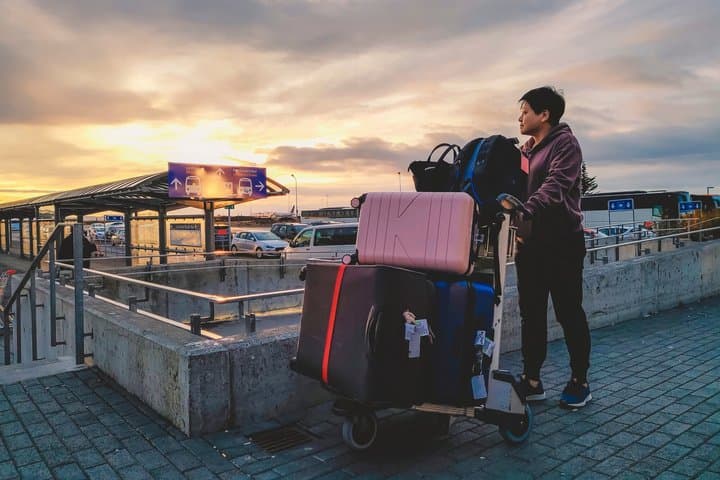 Private Transfer Between Keflavik Airport and Reykjavik locations