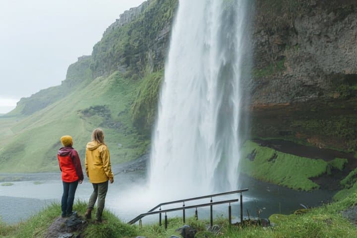 South Coast Private Sightseeing Tour from Keflavik Airport