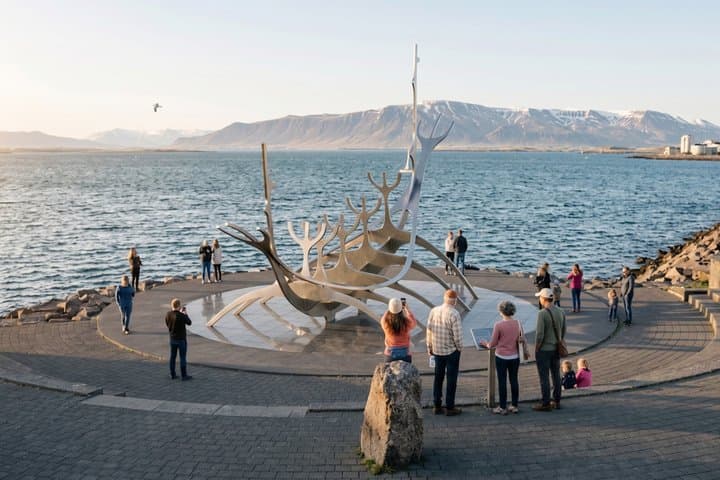 Private Customizable Walking Tour in Reykjavik