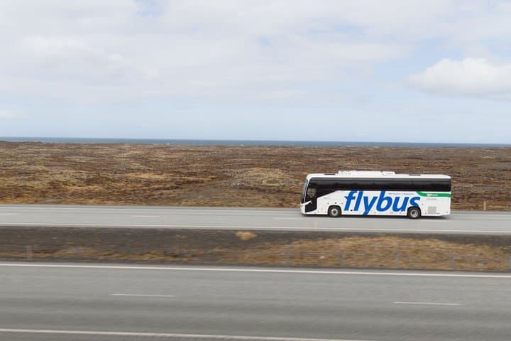Airport Transfer: Keflavik Airport (KEF) to Reykjavik Hotels