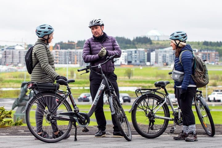 Classic Reykjavik Group Bike Tour