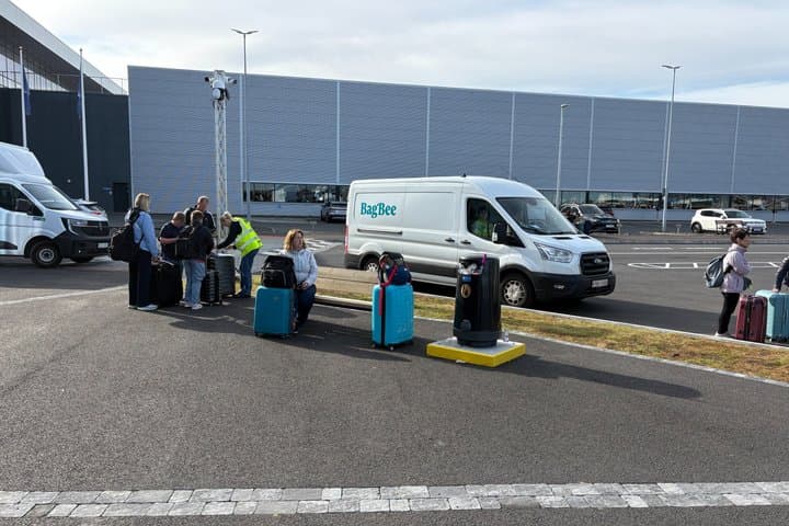 Reykjavík Luggage Transport with Airport Check-in