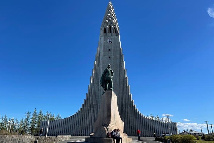 Reykjavik Scavenger Hunt & Highlights Self-Guided Walking Tour