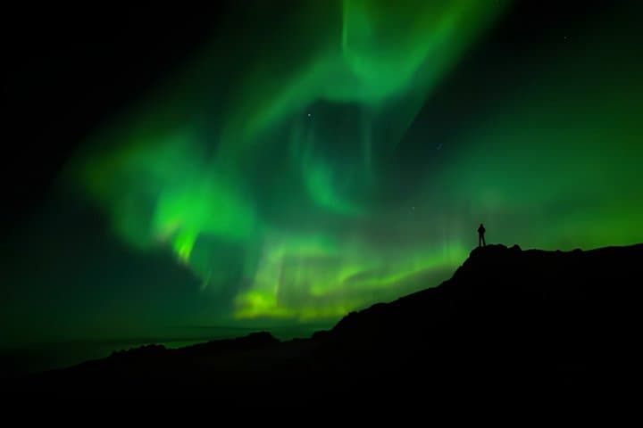 Private Northern Lights Tour with Hvammsvik Hot Spring Tickets