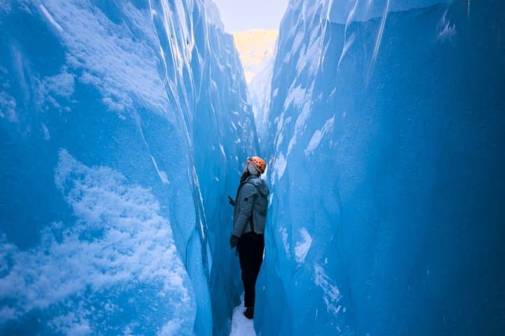 Skaftafell Glacier Hike & Natural Ice Cave Tour