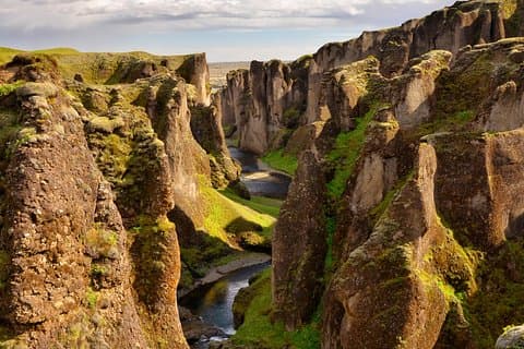 Fjadrargljufur canyon