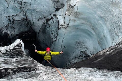 Ice climbing at Sólheimajökull ( 4 prs max)