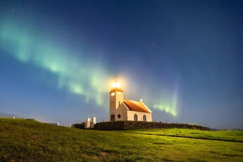Private Northern Lights Tour in English