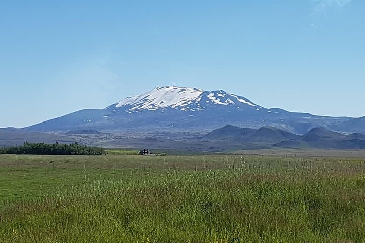 The powerful volcano Hekla, overdue to erupt