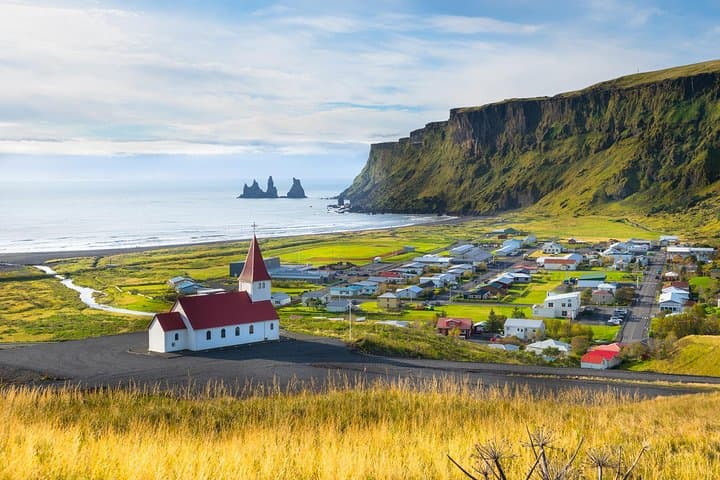 Private Jeep Tour - Premium South Coast and Sólheimajökull Glacier