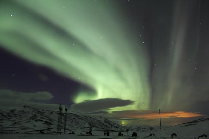 Private Guided Superjeep Northern Lights Hunt