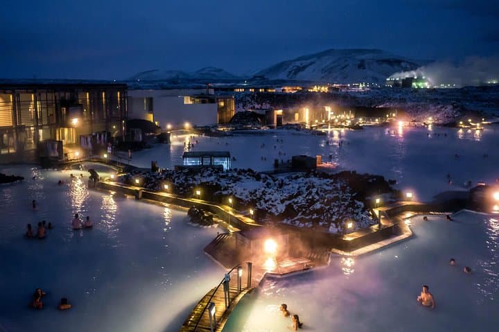 Private Round Trip Transfer To Blue Lagoon (Excluding Admission)