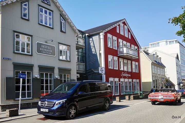 Our private tour luxury vehicle