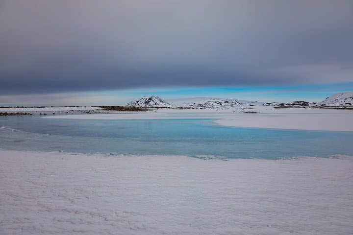 Highlights of Iceland / private guided super Jeep tour