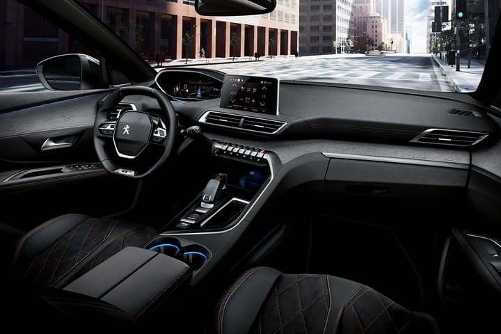 Private Transfer from Reykjavik Hotels to Keflavik Airport