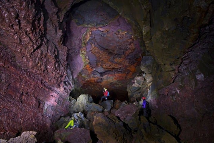 2-Day West | Lava Cave, Snæfellsnes & Silver Circle - Small Group