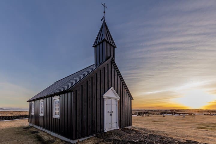 Budir black church