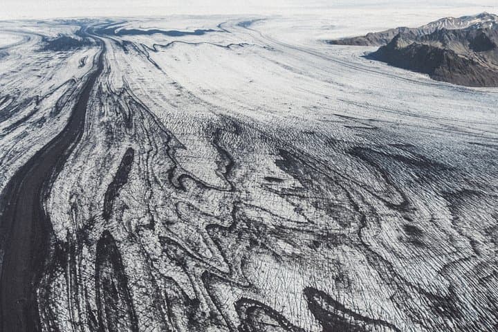 Airplane sightseeing flight over Landmannalaugar and the highland