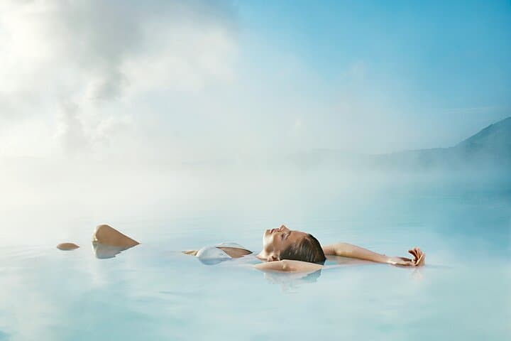 Private Roundtrip Transfer between Blue Lagoon and Reykjavik