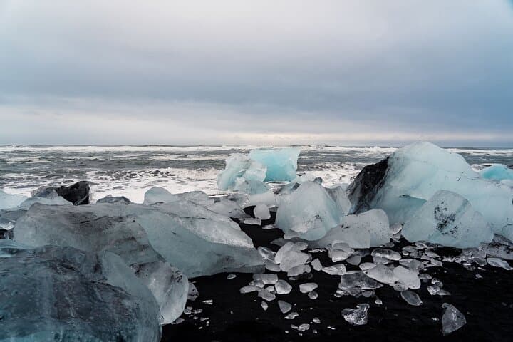 South Iceland and Glacier Lagoon: Jökulsárlón with Boat Tour