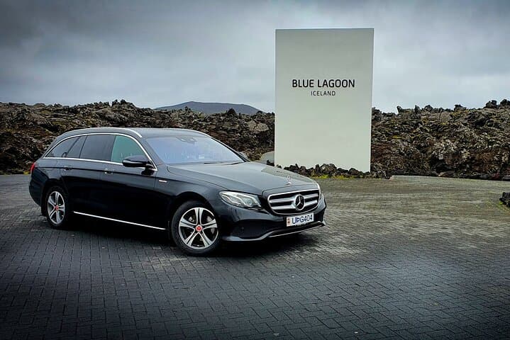 Reykjavik area to Keflavik Private Luxury Airport Transfer
