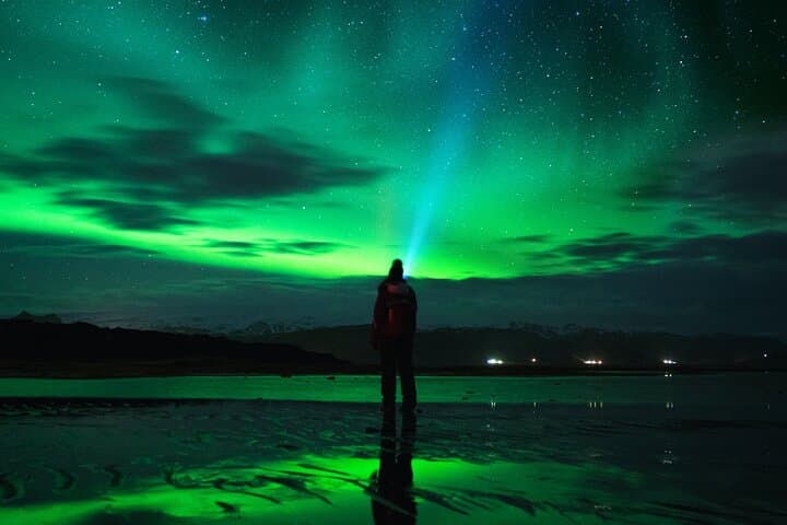 Northern Lights Guided Tour with Pickup Option from Reykjavik