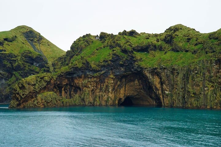 Westmann Islands Private Day Tour: Puffins, Cliffs and Volcanoes