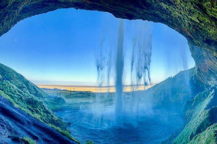10 Hours Private Luxury Tour of South Coast