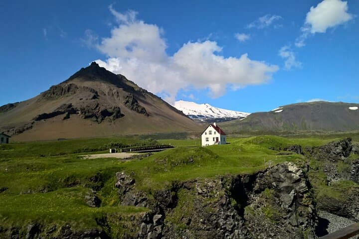 Full Day Private Tour in Snaefellsnes from Reykjavík(1- 5 Person)