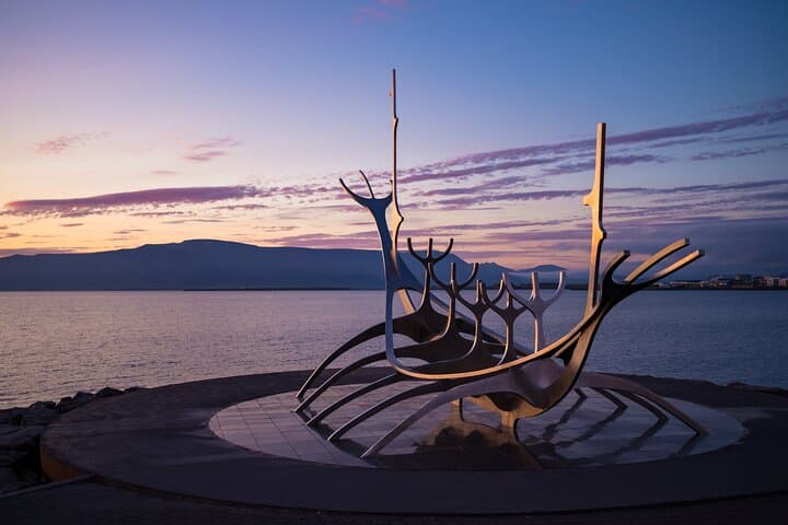 Private Transfer Service from Hotels in Reykjavik to Cruise Ship Terminal