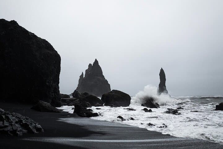 South Coast and Black Beach Tour