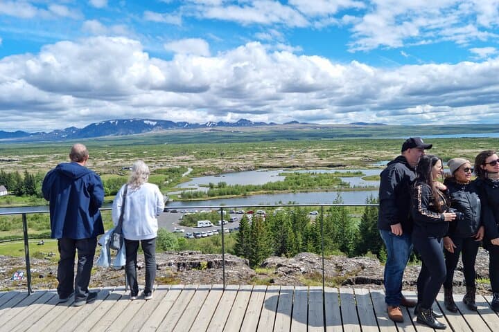 Private Golden Circle Tour from the south coast