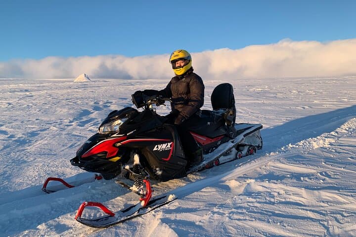 Golden Circle Glacier Super Jeep Tour / guided private tour