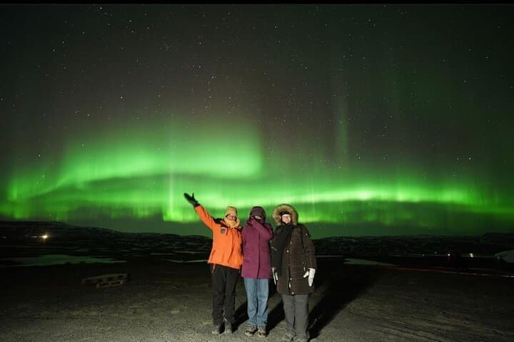 Private Northern Lights Tour with Hot Chocolate (1-7 Pax)