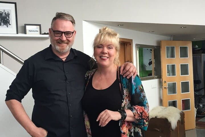Icelandic Cooking Class in Downtown Reykjavik with Musical Hosts