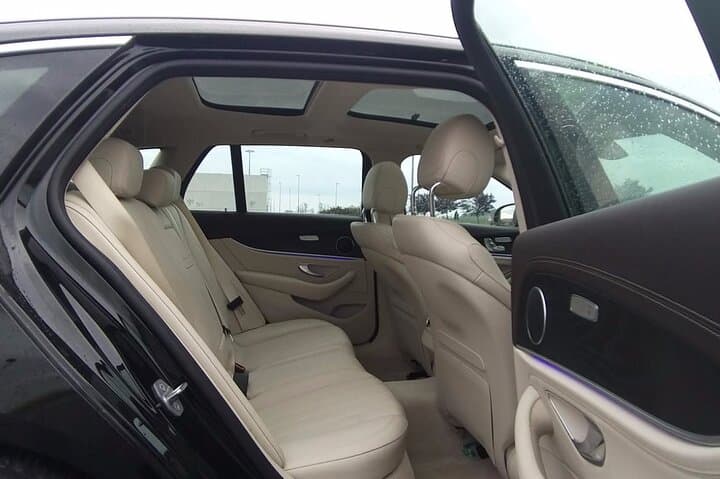 Keflavik Airport (KEF) to Reykjavik hotel or address - Arrival Private Transfer