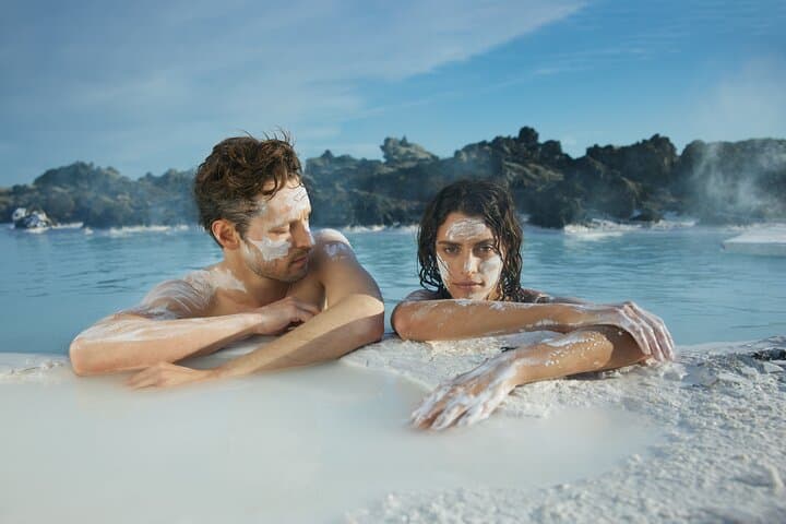 Private Roundtrip Transfer between Blue Lagoon and Reykjavik
