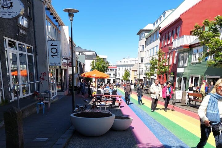 Private Walking Tour with Food in Reykjavik by Otto the Viking