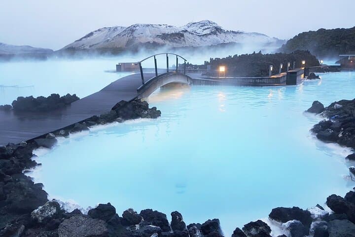 Private Transfer From Reykjavik to Blue Lagoon to KEF Airport