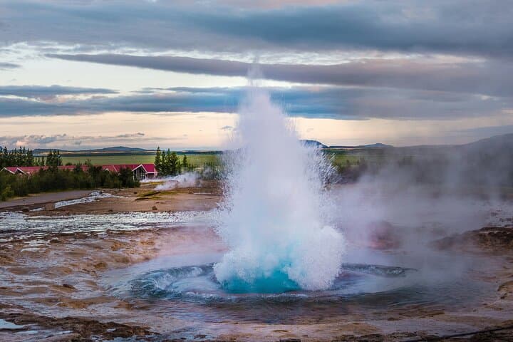 Golden Circle 6 Stops: Tomato Soup & Kerid Crater (Private Tour)