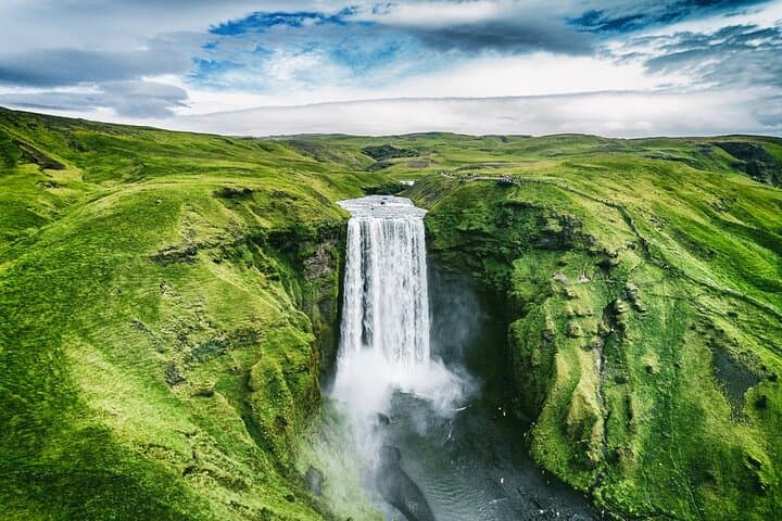 Skogafoss is one of the biggest waterfalls in Iceland, showing the true power of Mother Nature
