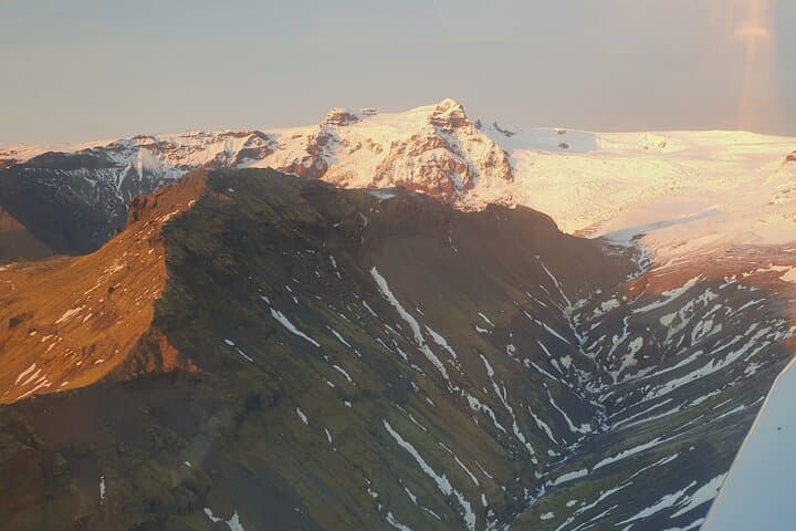 Scenic Airplane flight around Skaftafell National Park