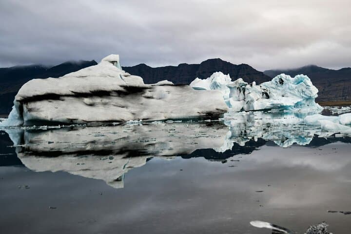Shared Group Glacier Lagoon Tour from Djupivogur