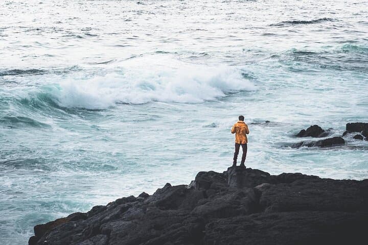 Private Reykjanes Peninsula, Lava Tunnel and Blue Lagoon