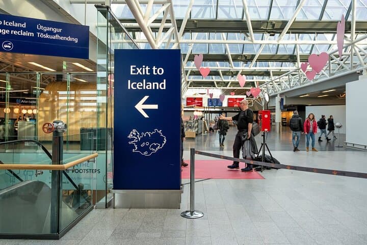 Private Transfer From Keflavik Airport (KEF) to Reykjavik Hotels