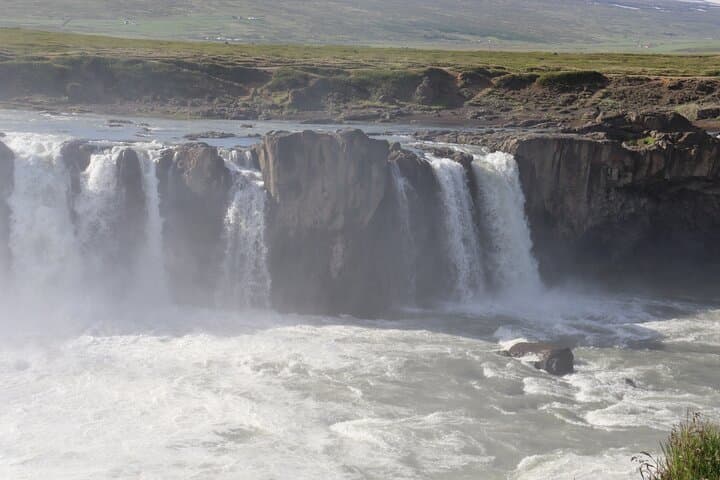 Diamond Circle Tour with Waterfalls From Akureyri