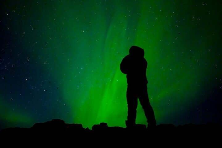 Luxury Northern Lights Hunt Private Tour with Photos and Treats