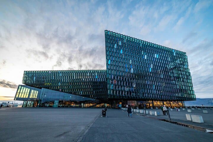 Vikings Sagas and Sights: Self Guided Walk in Reykjavik